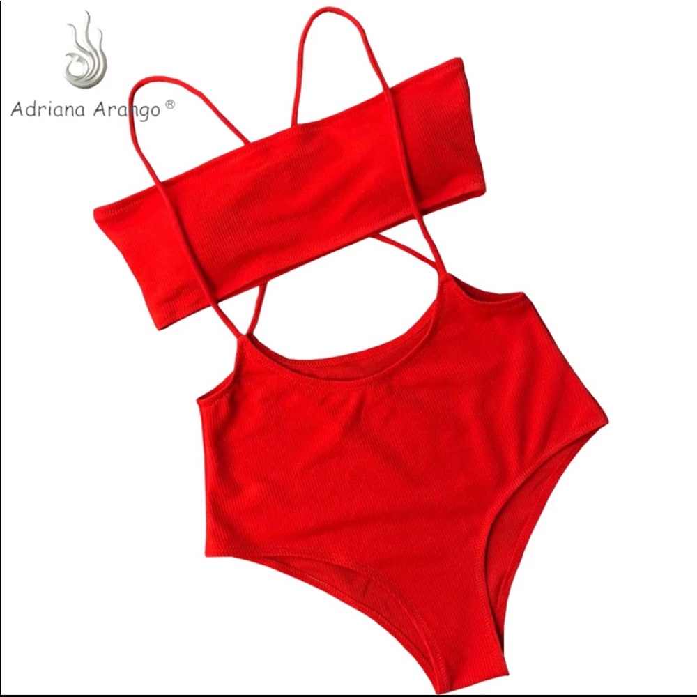 TWO PIECE BATHING SUIT SET